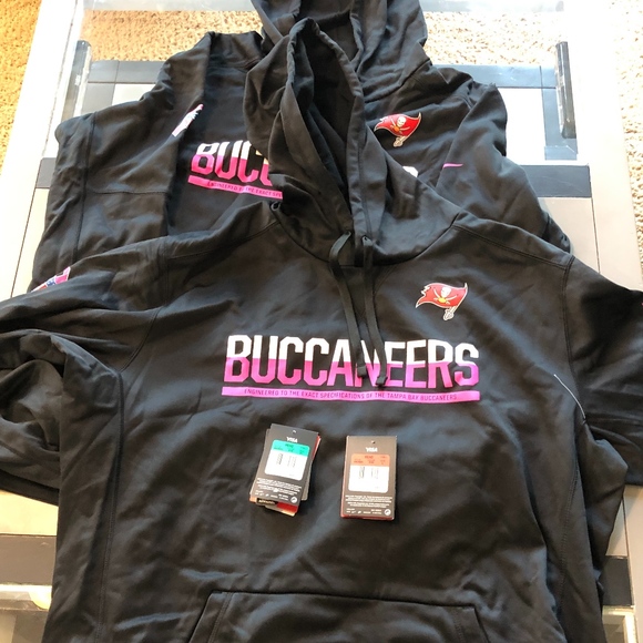 Nike Other - Nike Thermafit KAY YOW Cancer TAMPA BAY BUCCANEERS